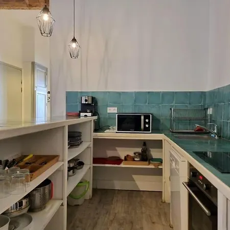 Spacious Flat - A/c - City Center - Terrace Aix-en-Provence